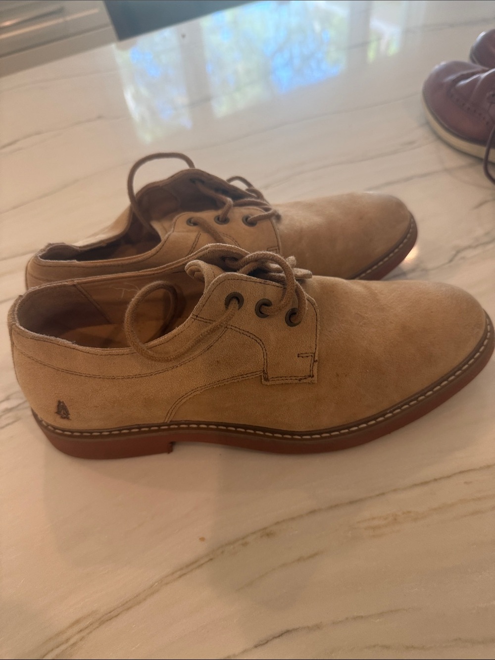 Hush puppies : Men's Casual Suede Nubuck Derby Shoes in Tan